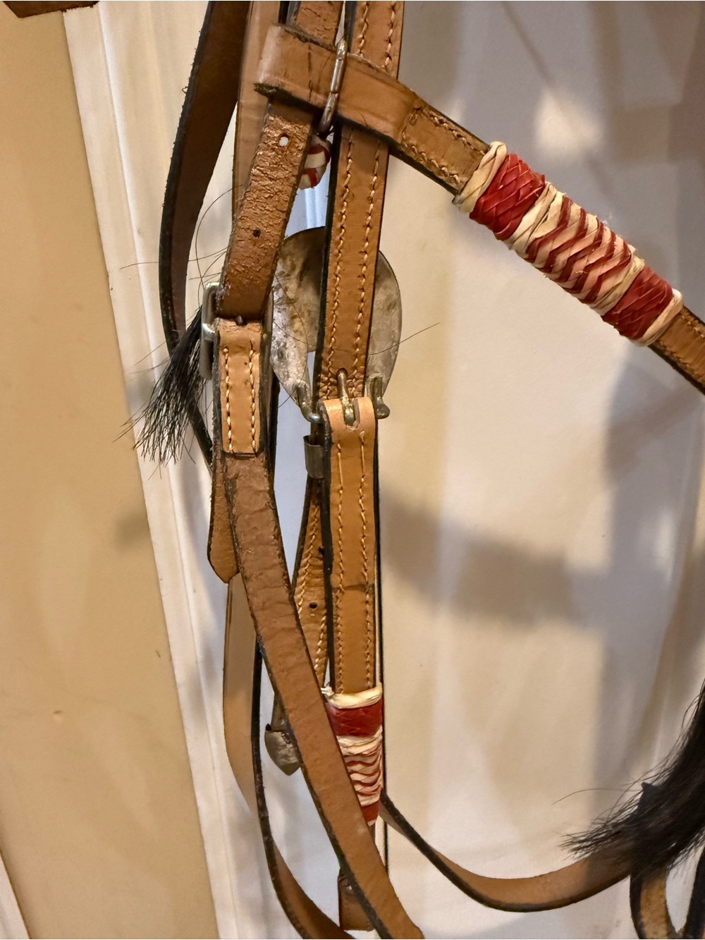 Leather Western Headstall w/ matching reins w/ horsehair Accent colored rawhide - Picture 10 of 16